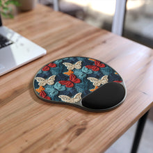Load image into Gallery viewer, Mouse Pad With Wrist Rest -
