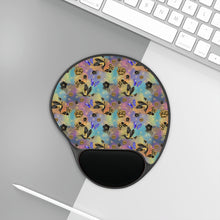 Load image into Gallery viewer, Mouse Pad With Wrist Rest - Golden Birds
